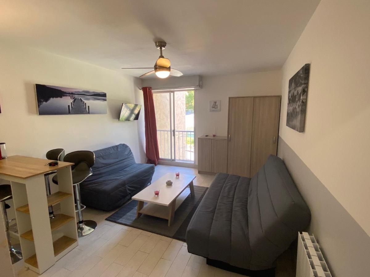 Bandol Studio Apartment Екстериор снимка