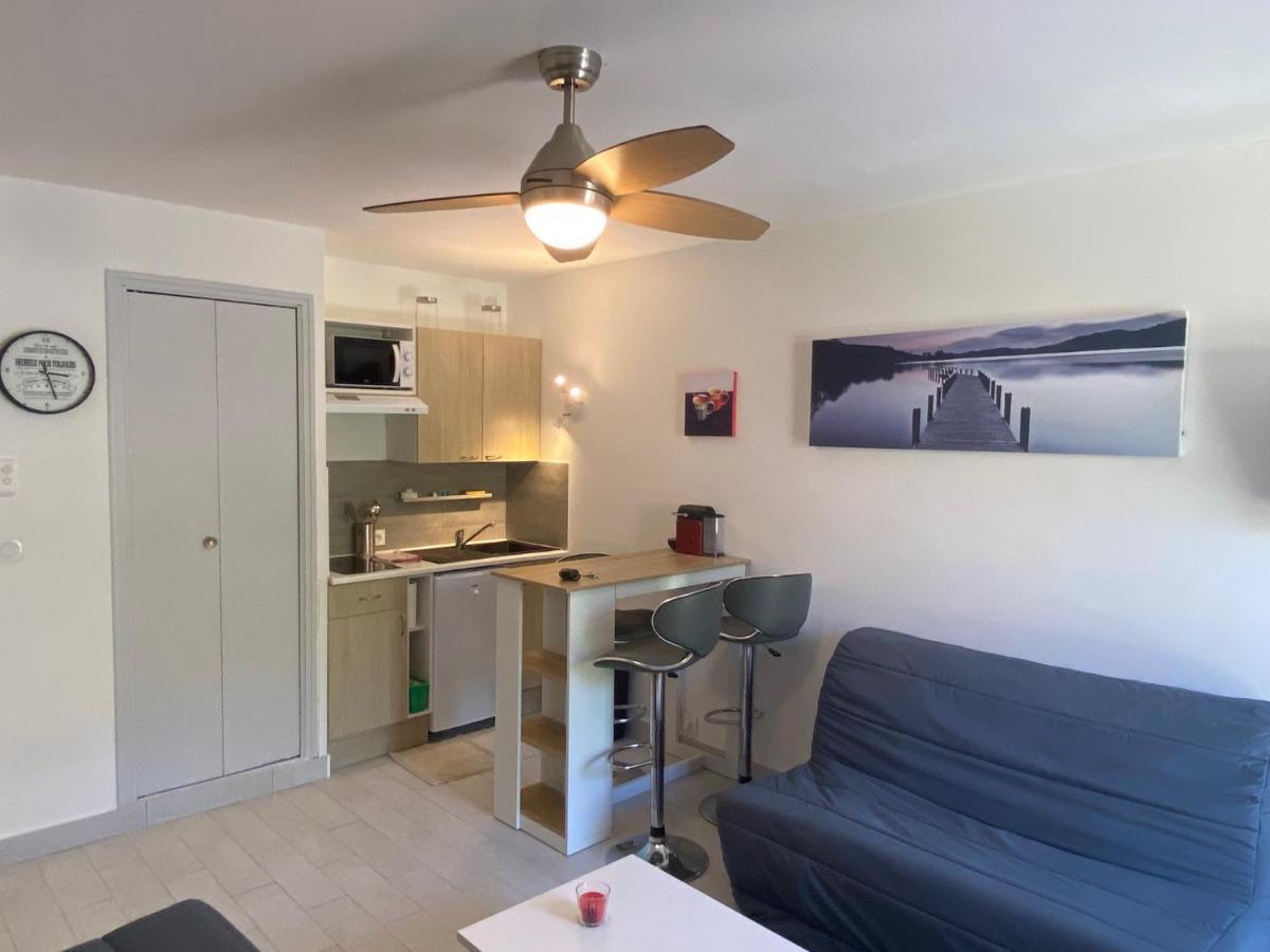 Bandol Studio Apartment Екстериор снимка