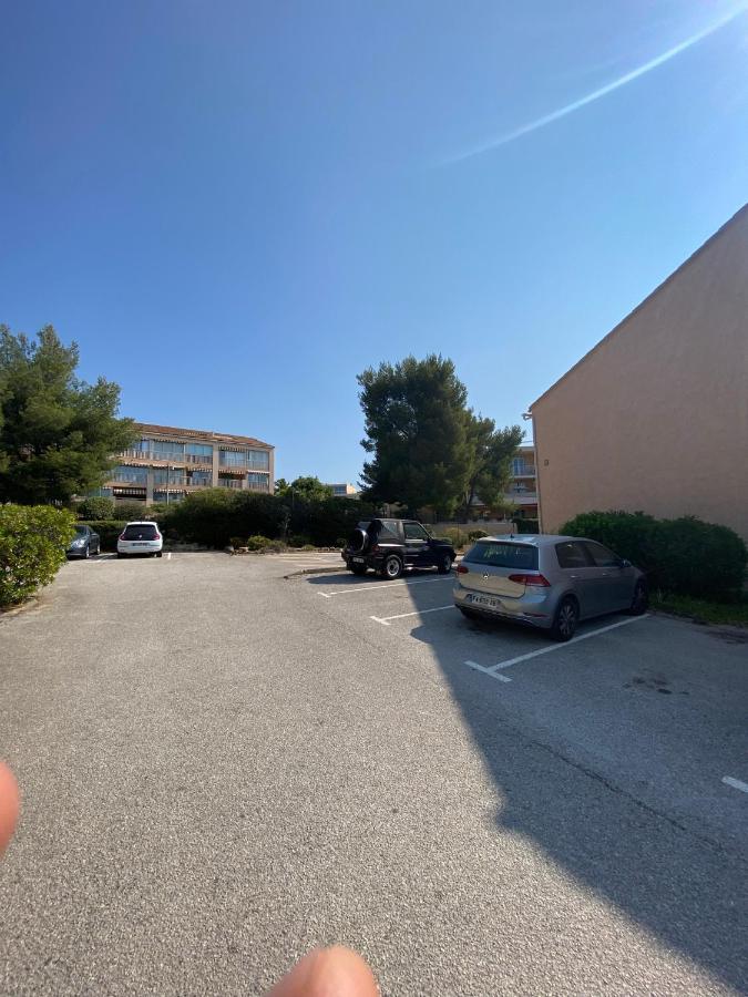 Bandol Studio Apartment Екстериор снимка